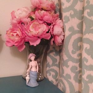 Meet your Posher, Micaela